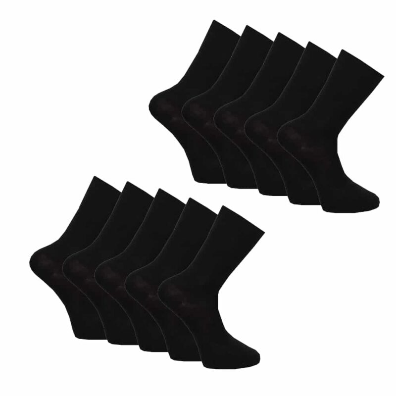 Comfortable black cotton socks, ideal for daily use, sold in a convenient pack of 10 pairs.